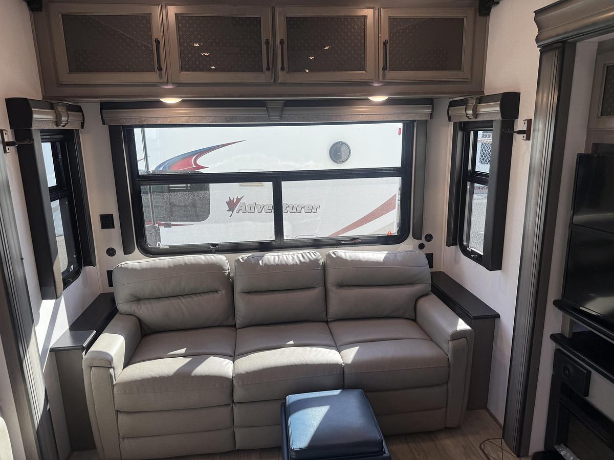 Used 2022 Keystone Montana 3781RL Fifth Wheel