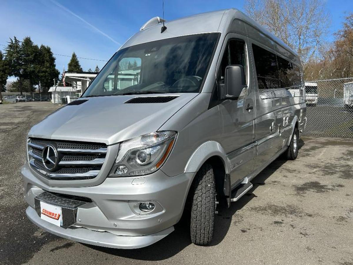 Used Used 2017 Airstream Interstate Lounge EXT Lounge EXT