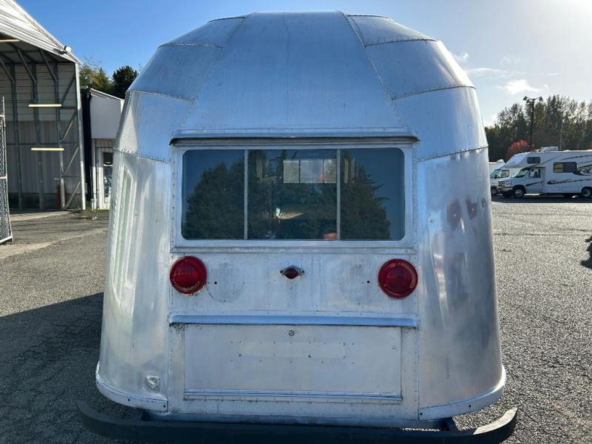 Used Used 1955 Airstream Flying Cloud 13 Panel 5522