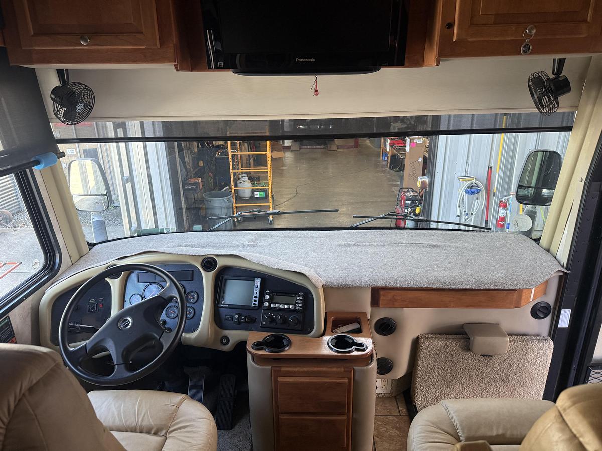 Used 2009 Tiffin Allegro Red QSA