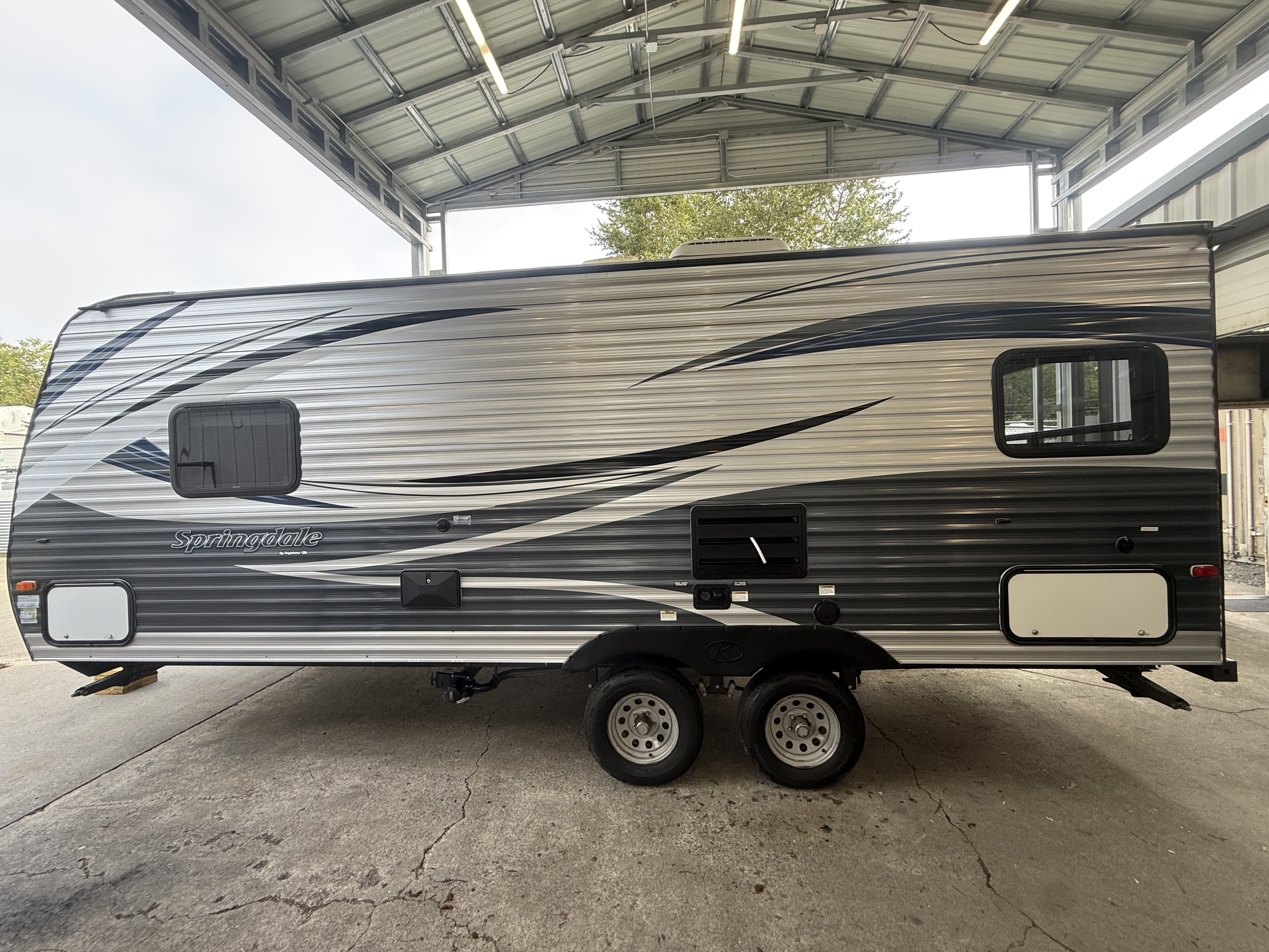Used 2018 Keystone Springdale 202QBWE