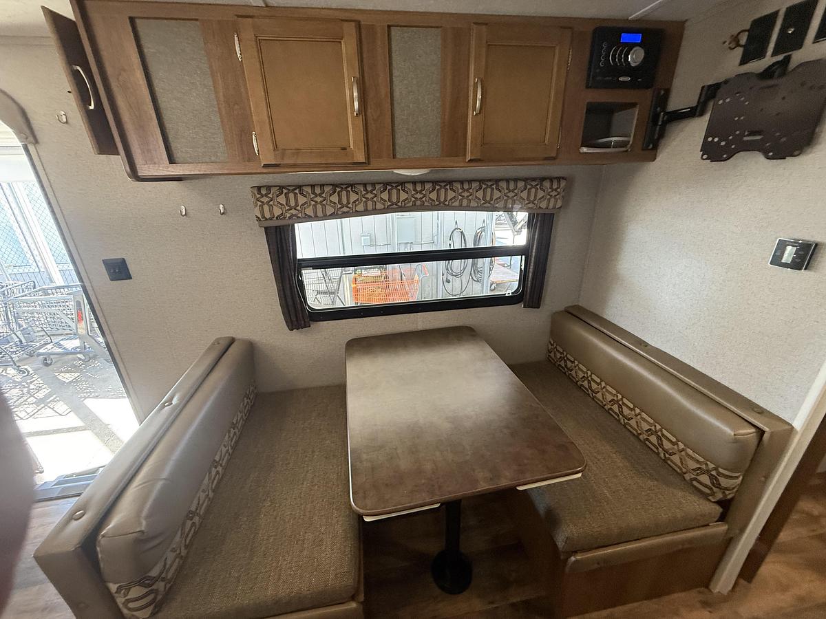 Used 2017 Keystone Springdale Eco-Lite 245RBWE