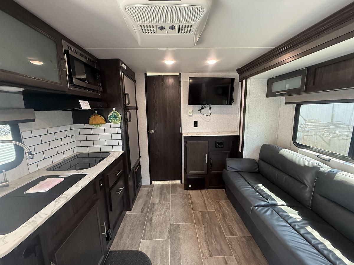 Used 2020 Dutchmen Kodiak Cub 185MB