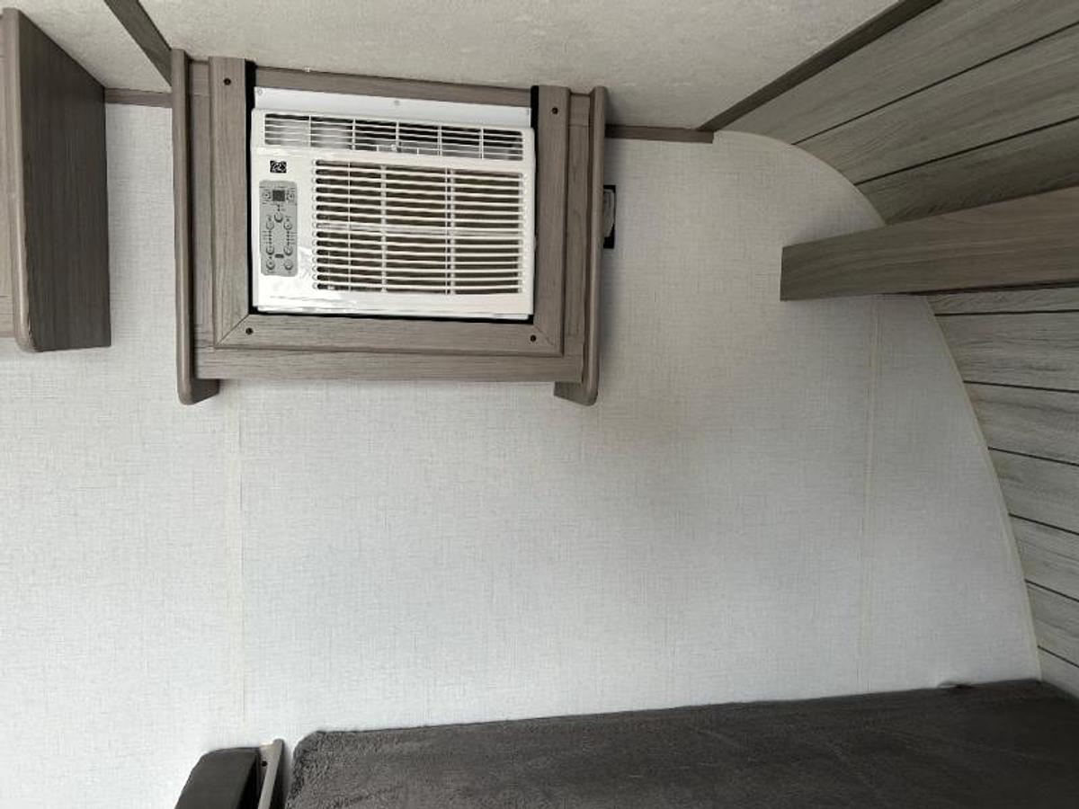 Used Used 2023 Dutchmen RV Coleman 17B
