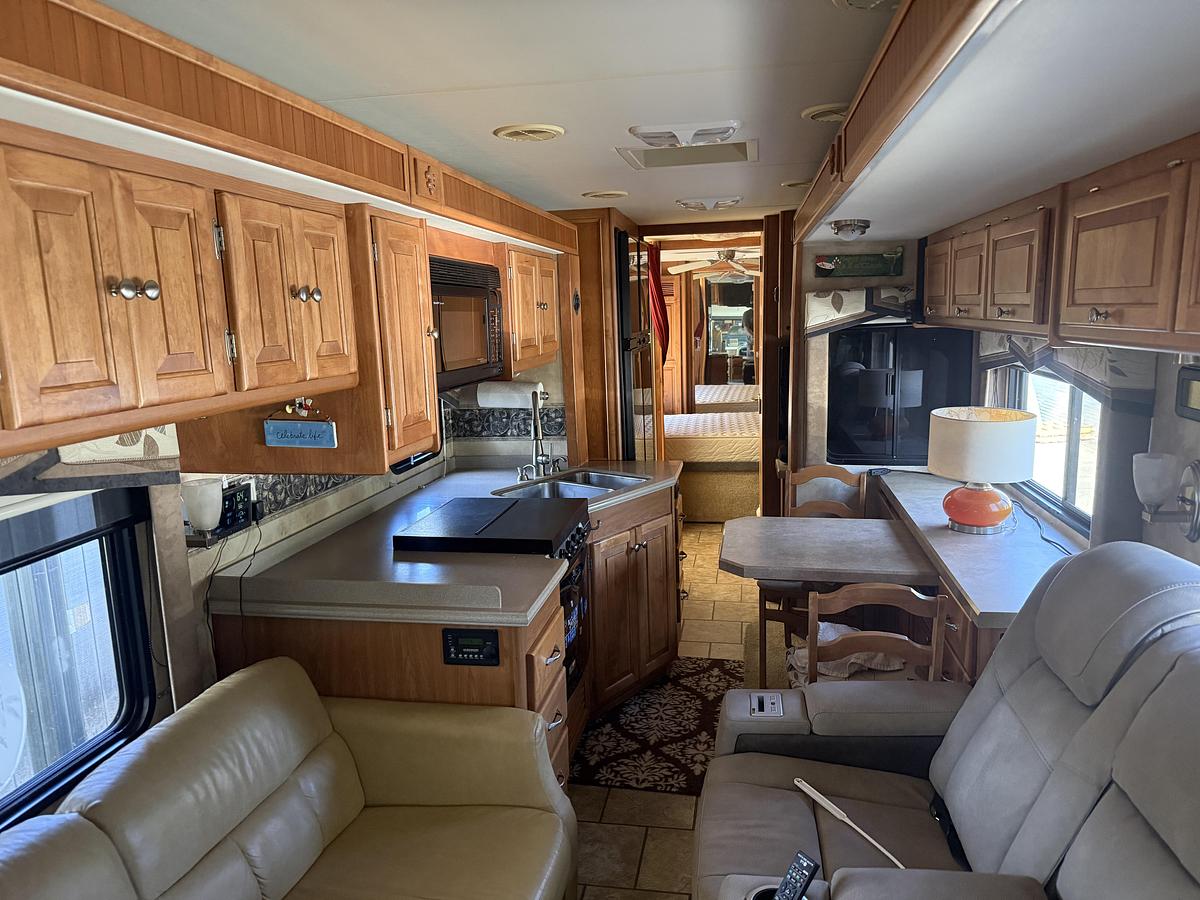 Used 2009 Tiffin Allegro Red QSA