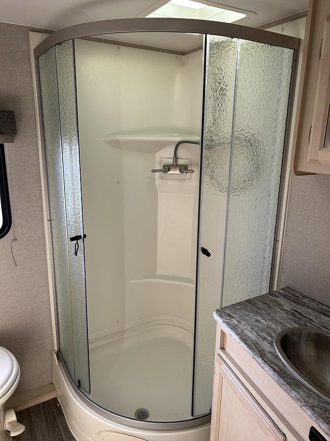 Used 2019 Winnebago Minnie 2201MB