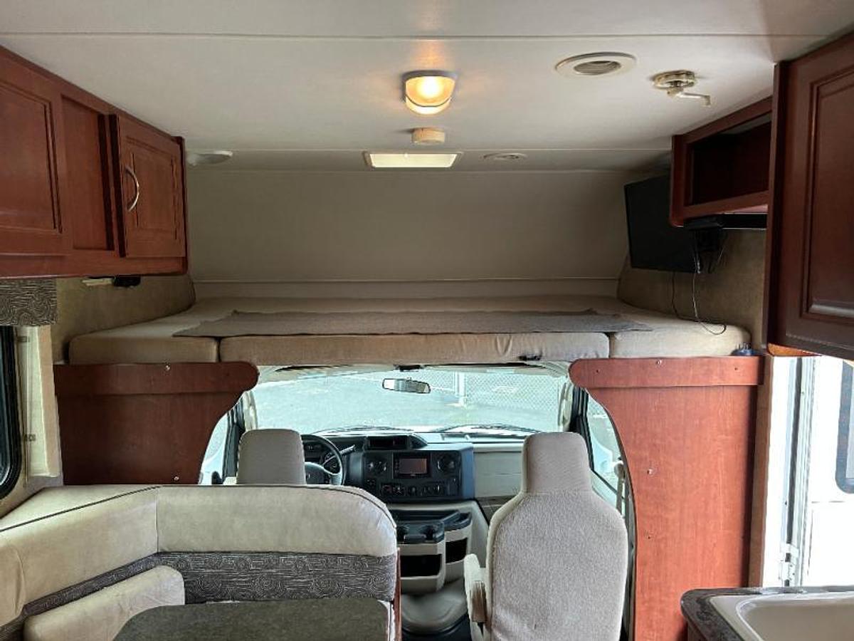 Used Used 2014 Winnebago Minnie Winnie 22R