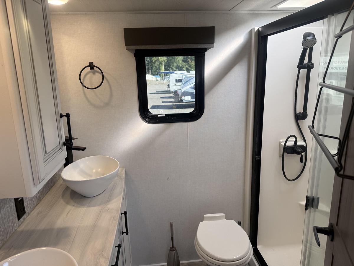 Used 2022 Keystone Montana 3781RL Fifth Wheel