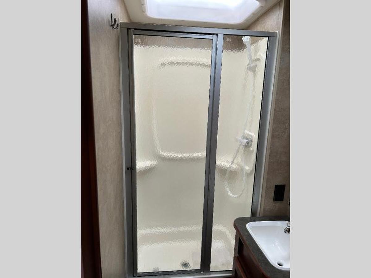 Used Used 2014 Winnebago Minnie Winnie 22R