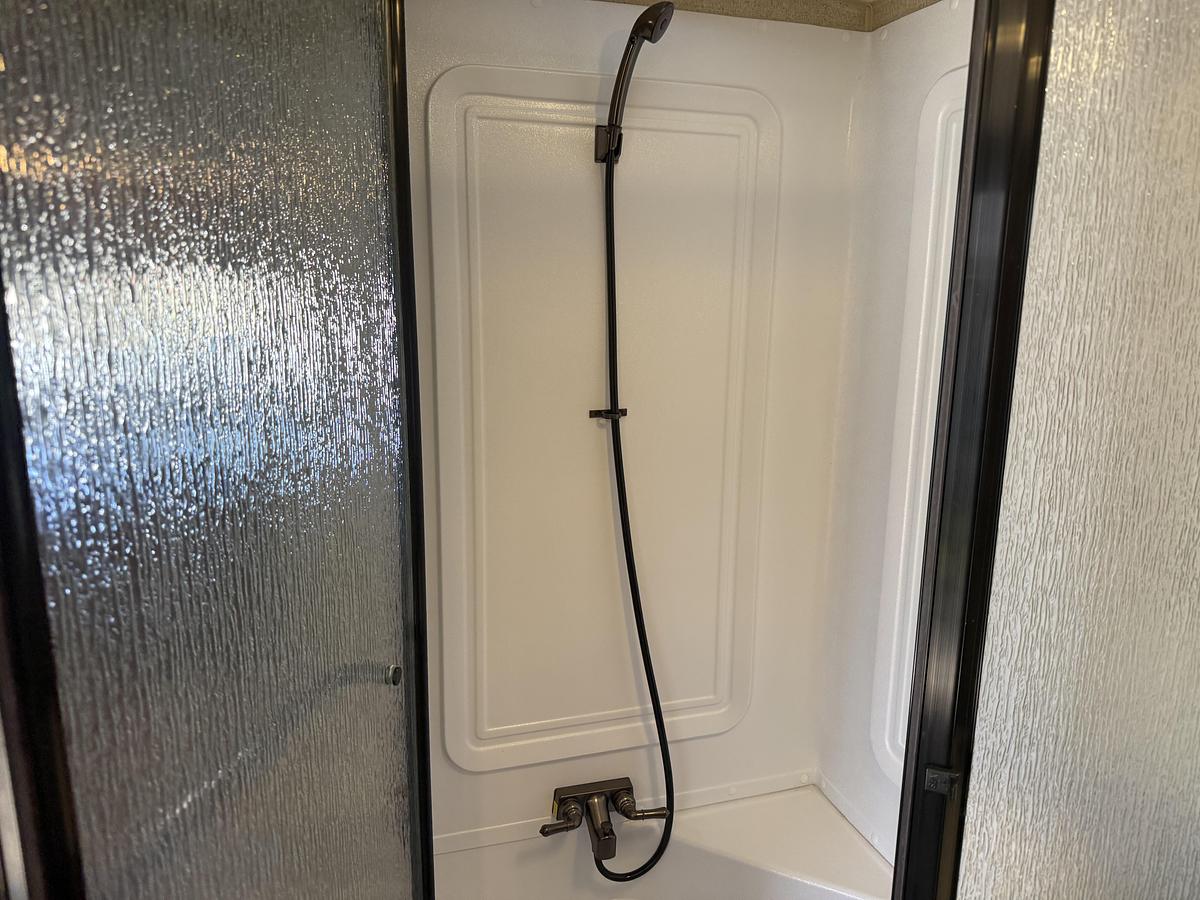 Used 2019 Northwood Arctic Fox 25Y