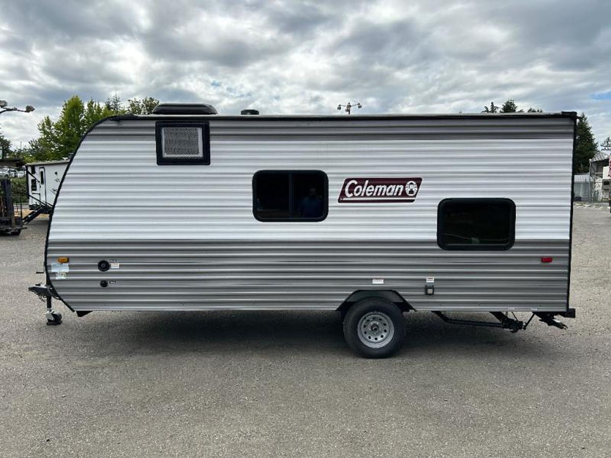Used Used 2023 Dutchmen RV Coleman 17B