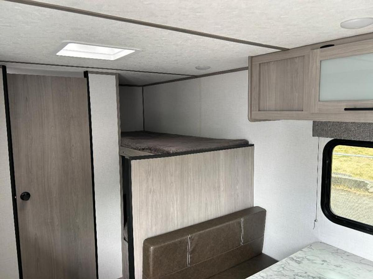 Used Used 2023 Dutchmen RV Coleman 17B