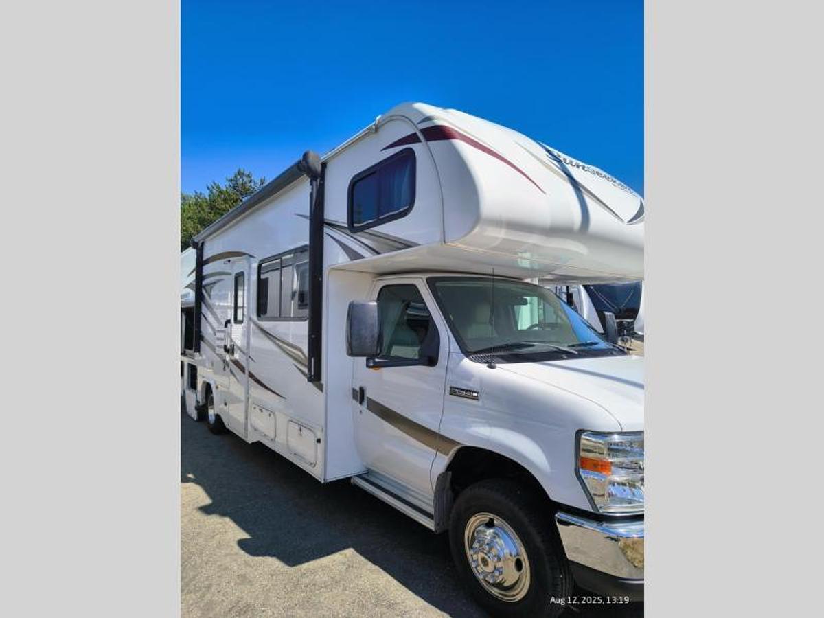 Used Used 2017 Forest River RV Sunseeker 2860DS Ford