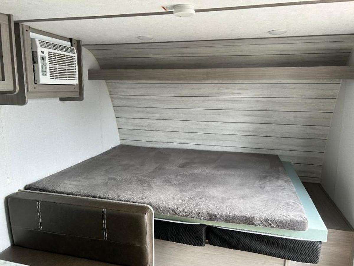 Used Used 2023 Dutchmen RV Coleman 17B