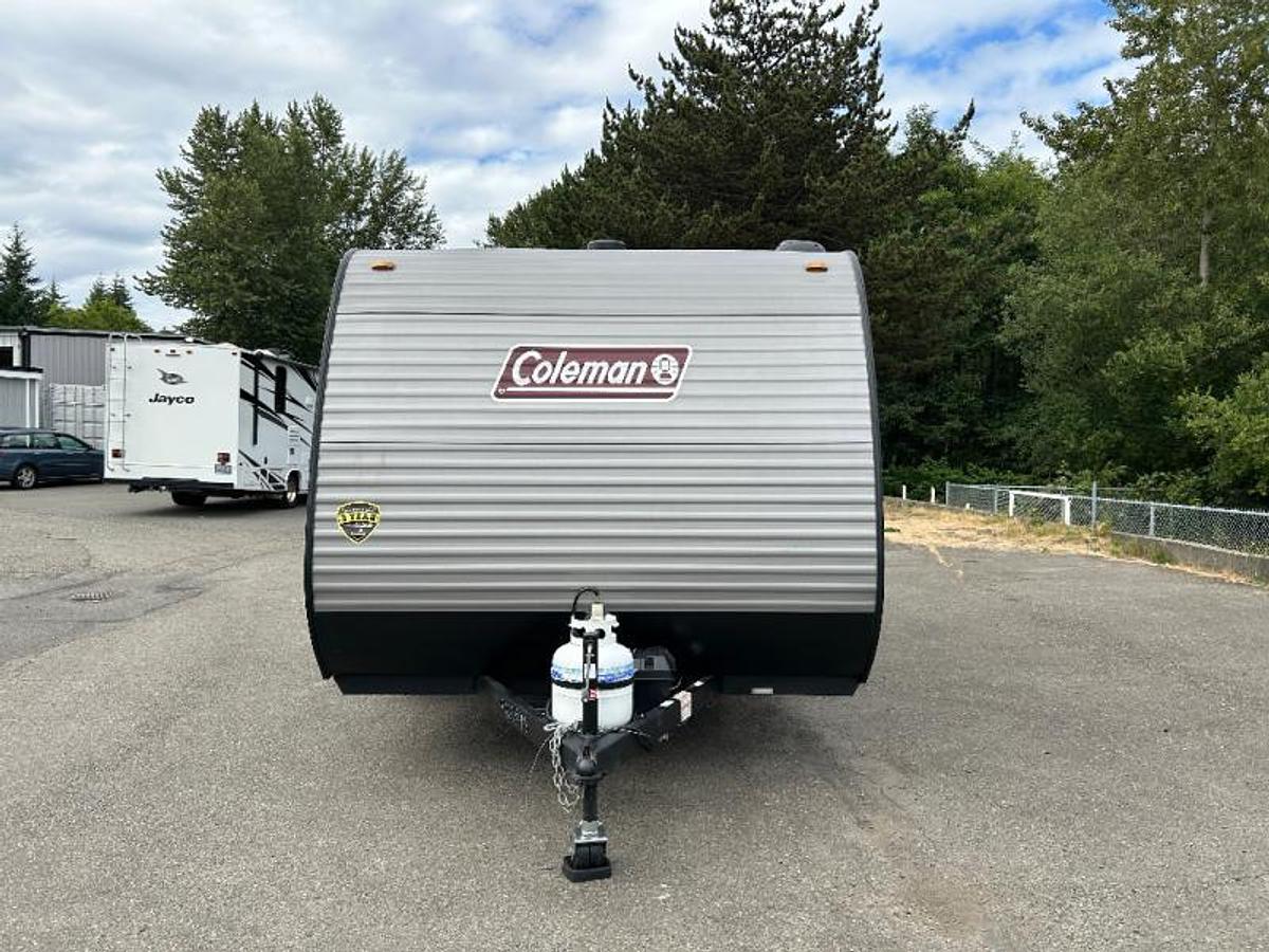 Used Used 2023 Dutchmen RV Coleman 17B