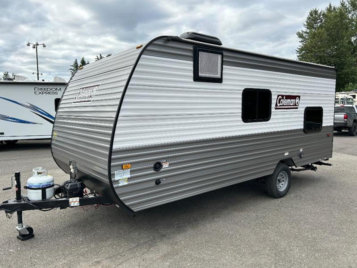 Used Used 2023 Dutchmen RV Coleman 17B