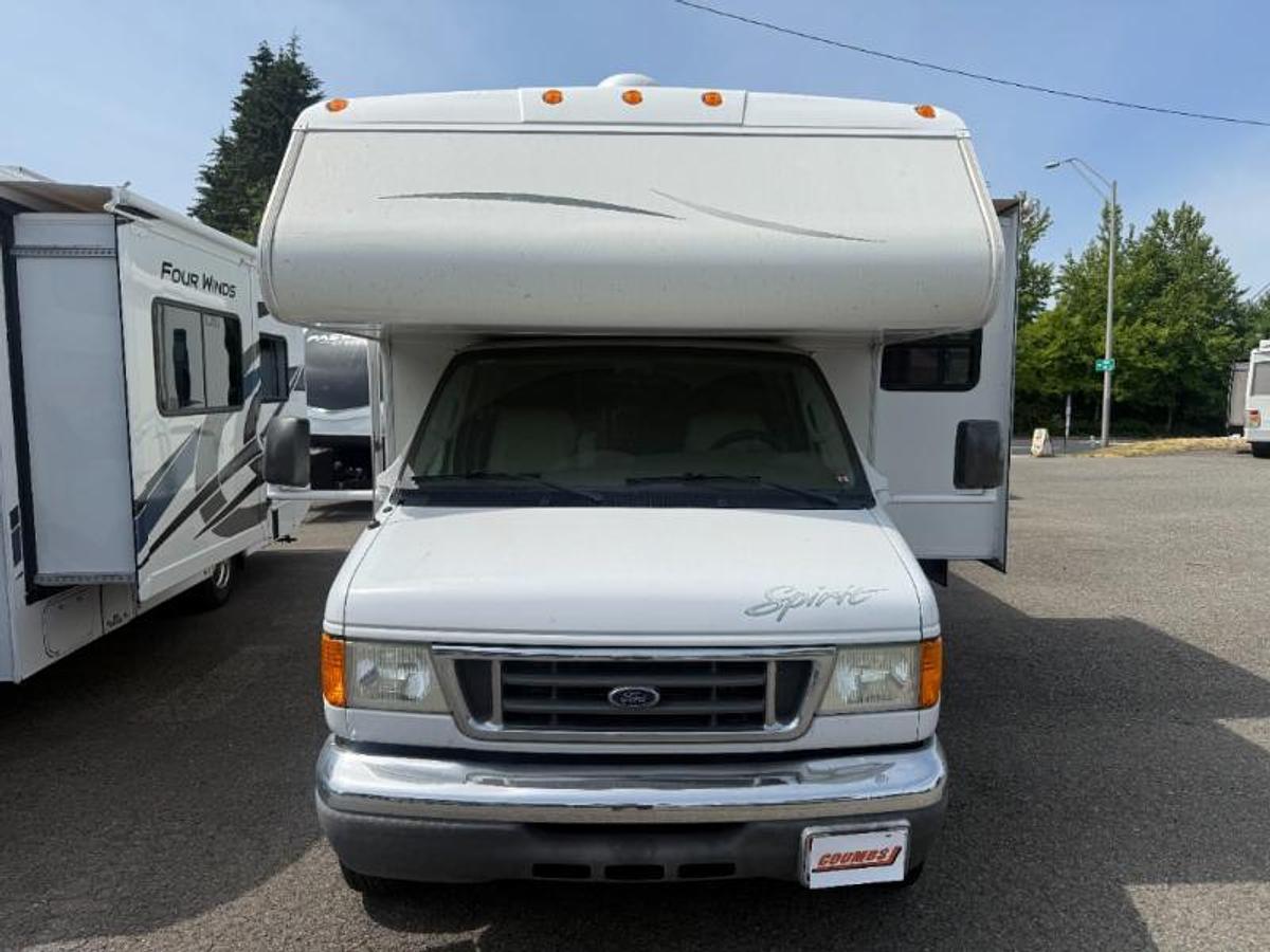 Used Used 2006 Itasca Spirit 29B