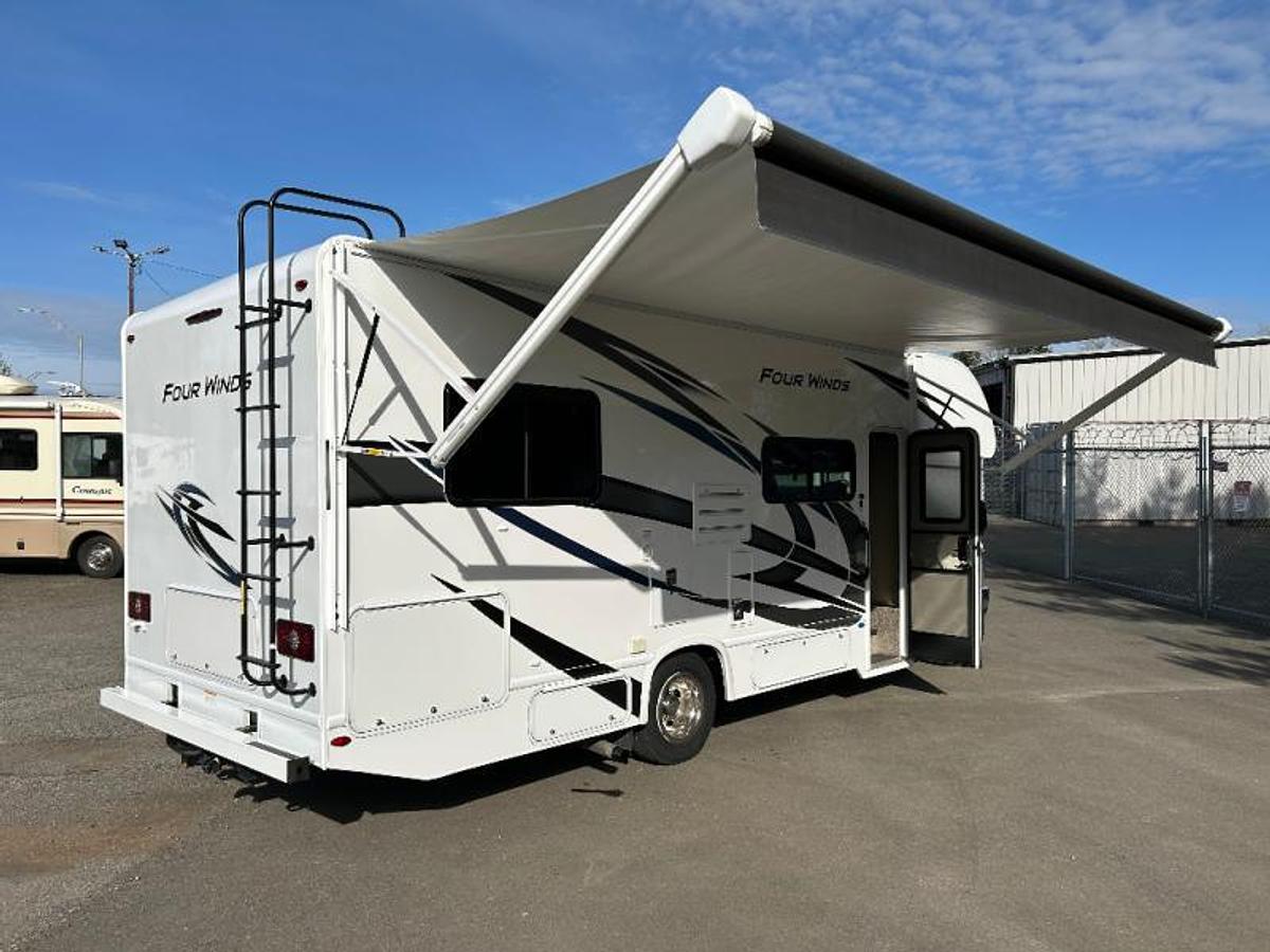 Used Used 2023 Thor Motor Coach Four Winds 25V
