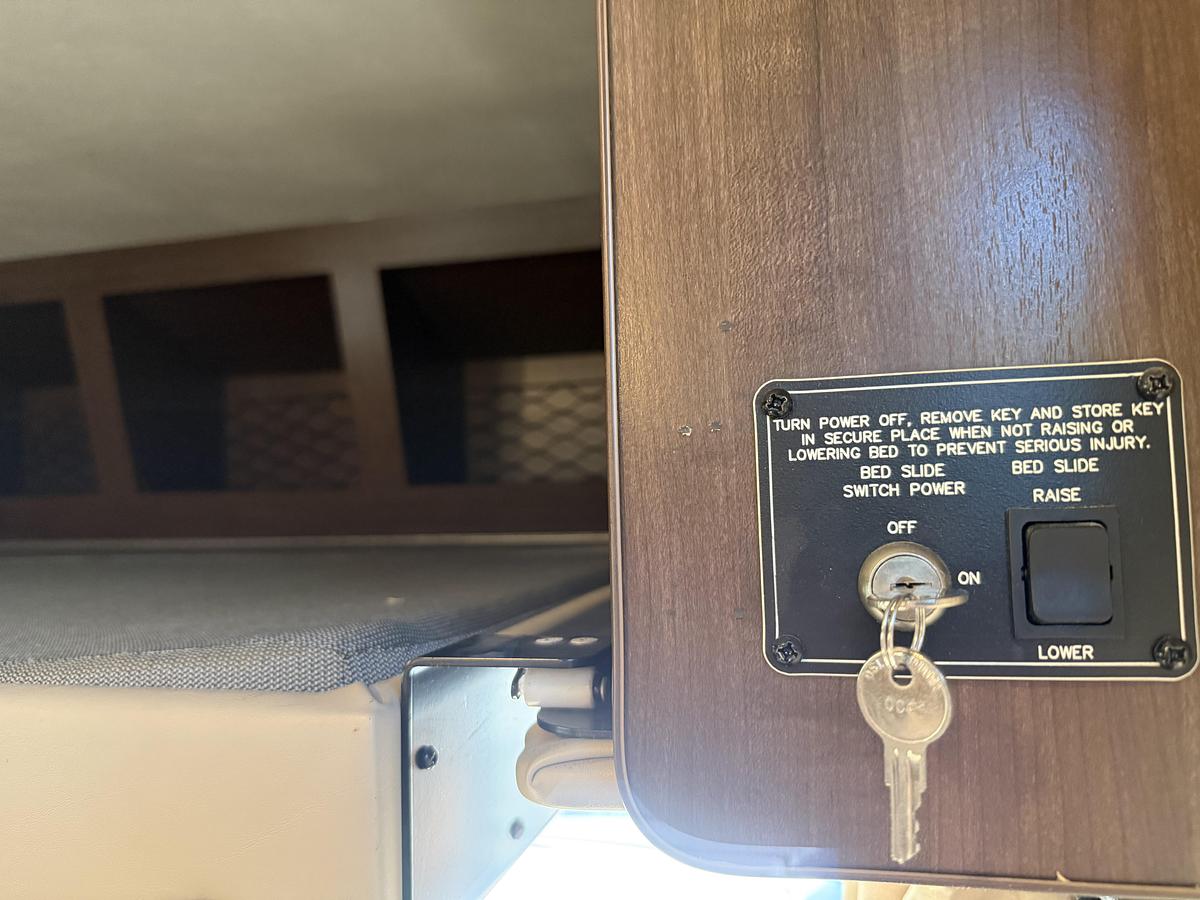 Used 2017 Thor Ace 30.1