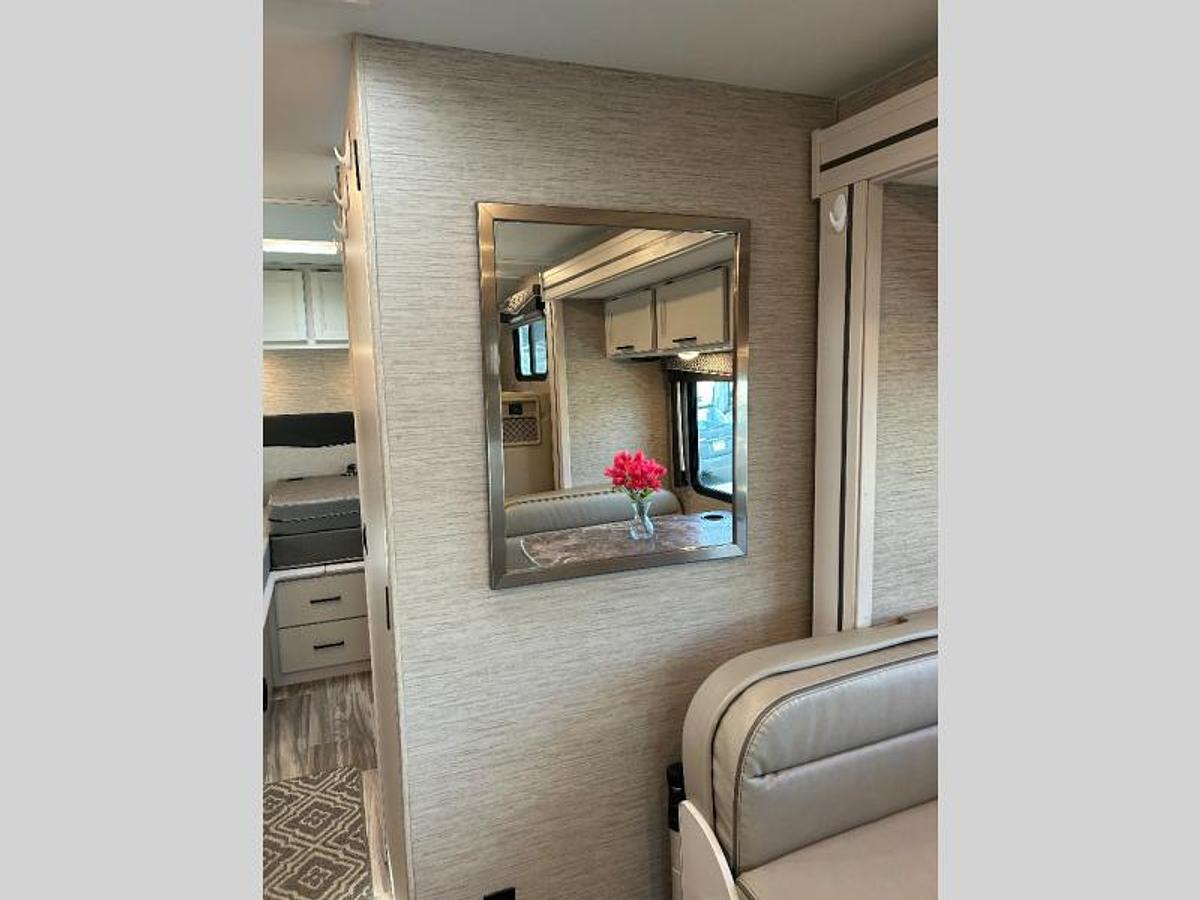 Used Used 2023 Thor Motor Coach Four Winds 25V