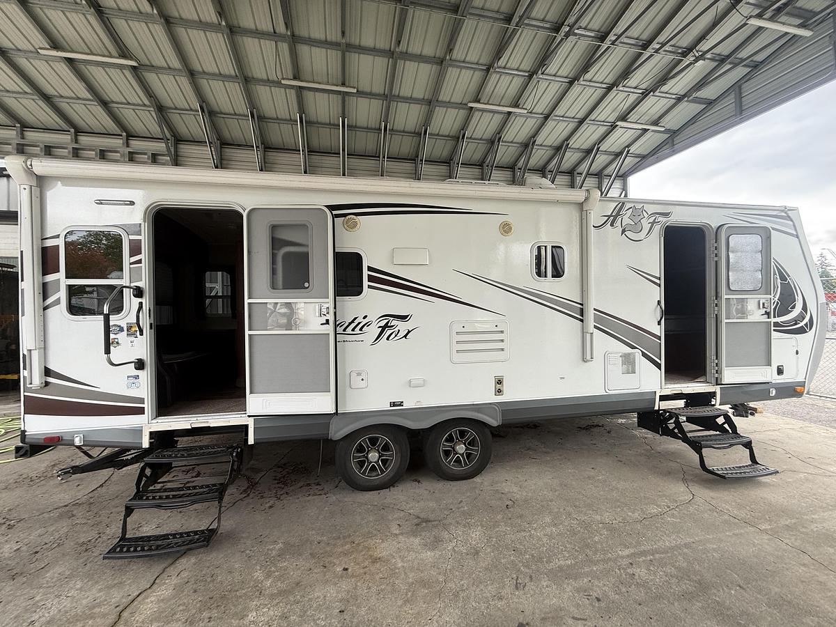 Used 2019 Northwood Arctic Fox 25Y