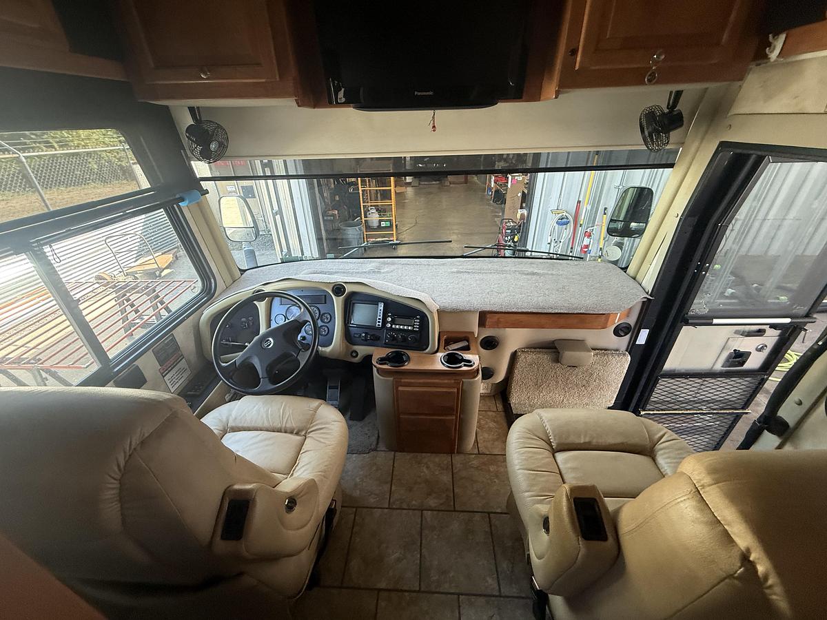 Used 2009 Tiffin Allegro Red QSA