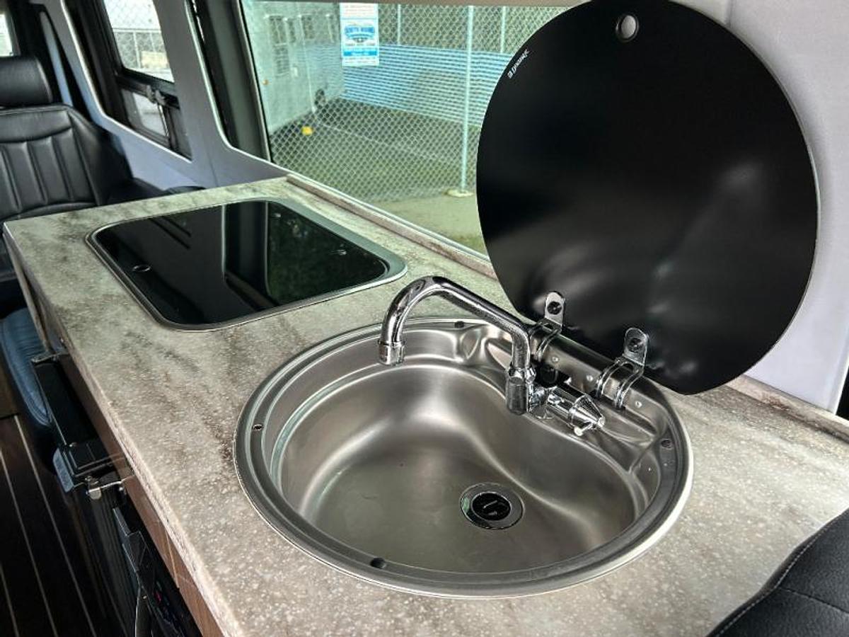 Used Used 2017 Airstream Interstate Lounge EXT Lounge EXT