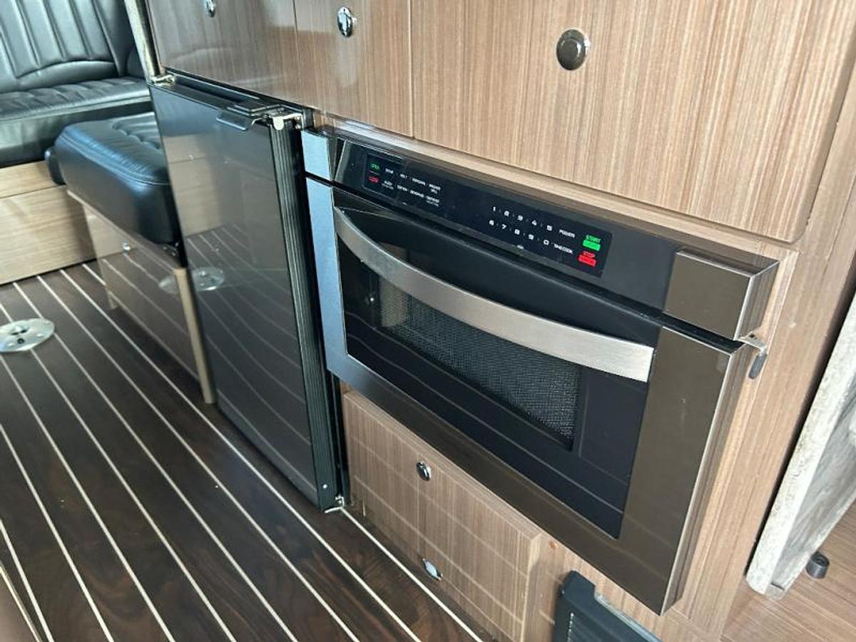 Used Used 2017 Airstream Interstate Lounge EXT Lounge EXT