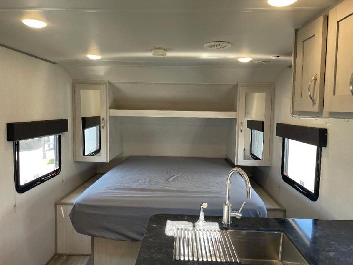 Used Used 2022 Prime Time RV Tracer 22RBS