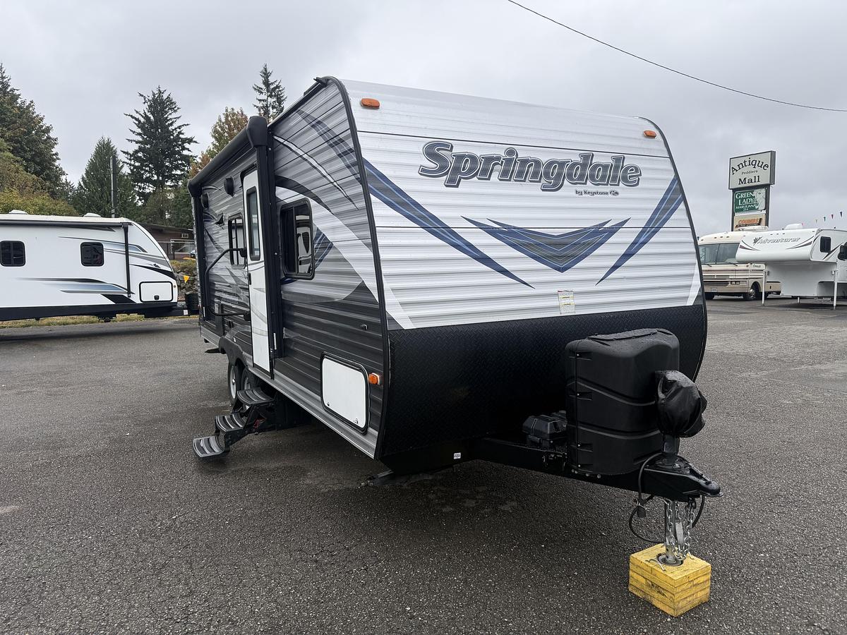 Used 2018 Keystone Springdale 202QBWE