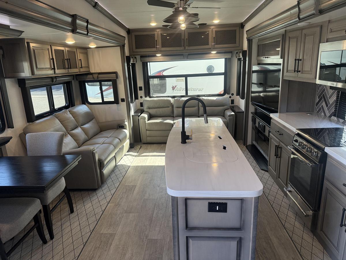 Used 2022 Keystone Montana 3781RL Fifth Wheel