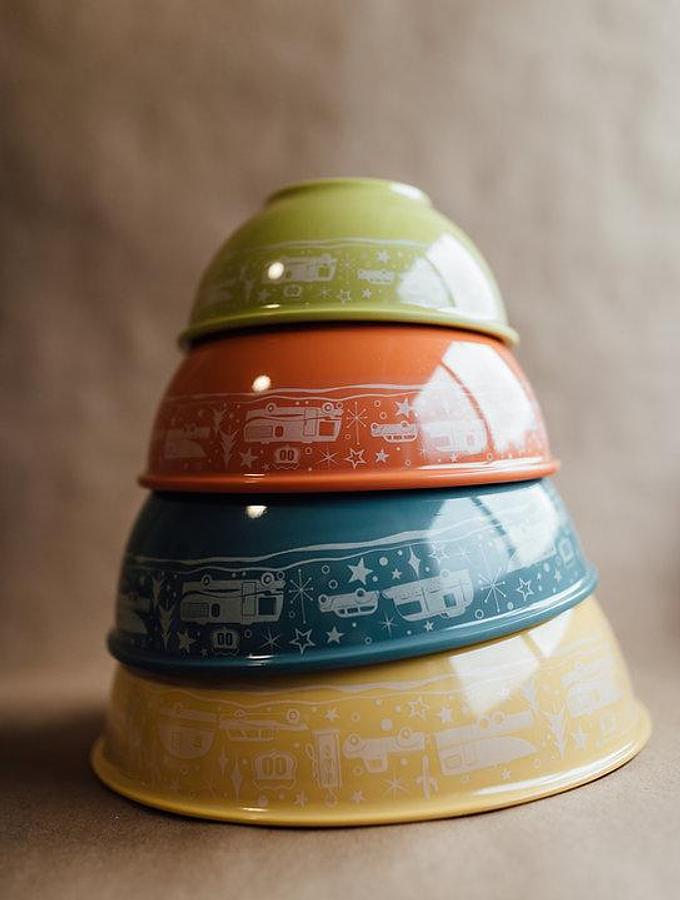 Kitchen Bowl, Nesting Storage Bowl. Set Of 4, With Lids