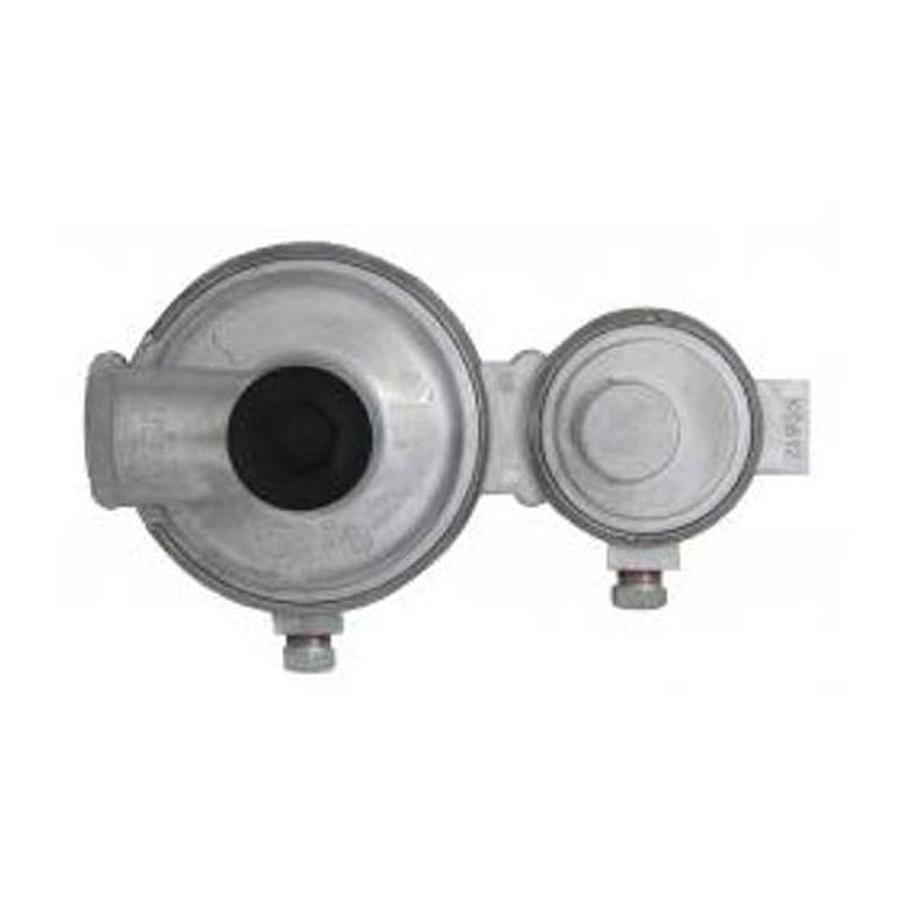 Propane Regulator; 1/4 Inch FNPT Inlet x 3/8 Inch FNPT Outlet. Two Stage, 175000 BTU, Without Hose Vertical Mount