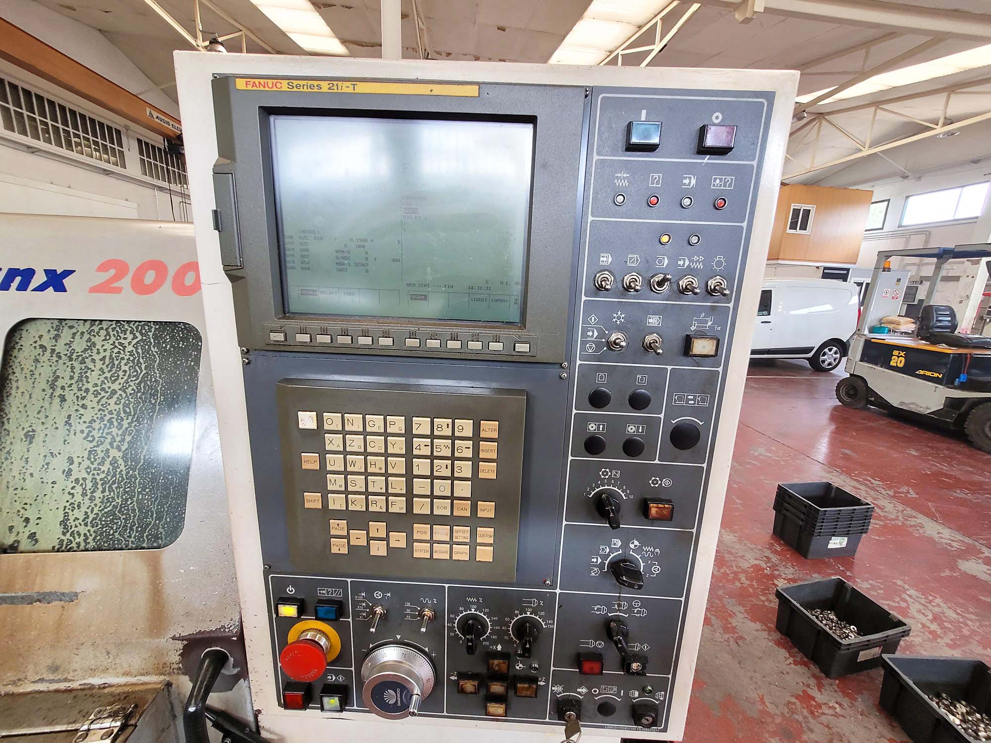 Used Daewoo Lynx 200 - CNC Lathe - 2001