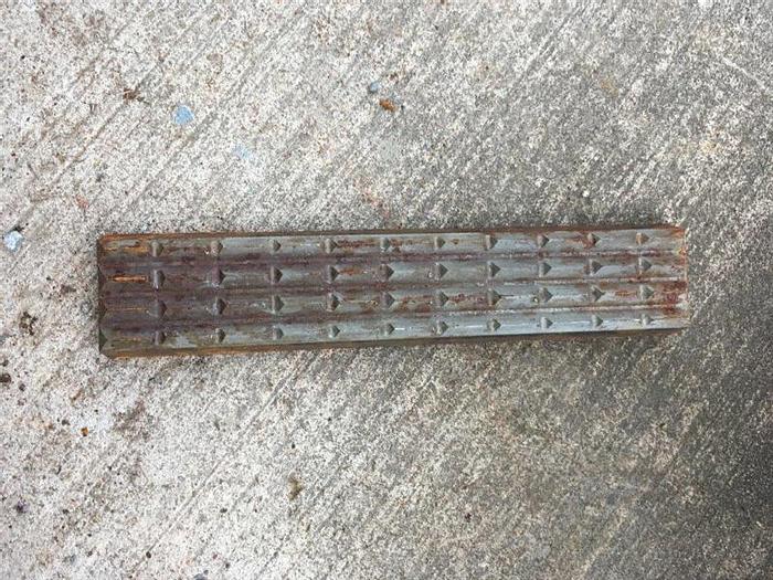 Used Custom Die & Insert GDI-1603 - 1/2 x 1-1/4 x 5-7/8 Tong Die