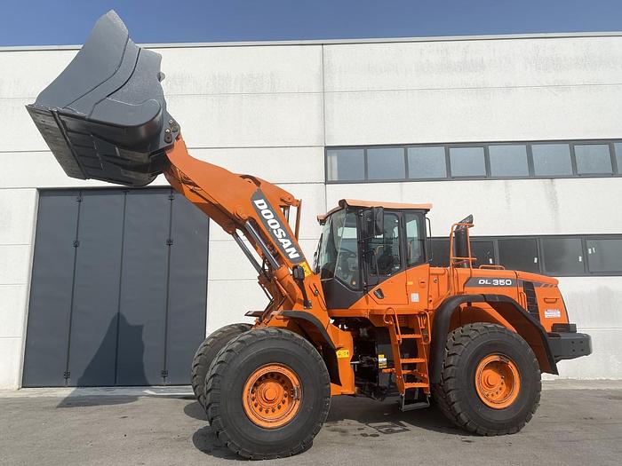 Usato 2014 DOOSAN DL 350-3