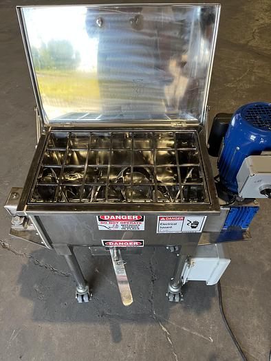 Used Used 1 Cubic Foot Stainless Steel Double Ribbon Blender