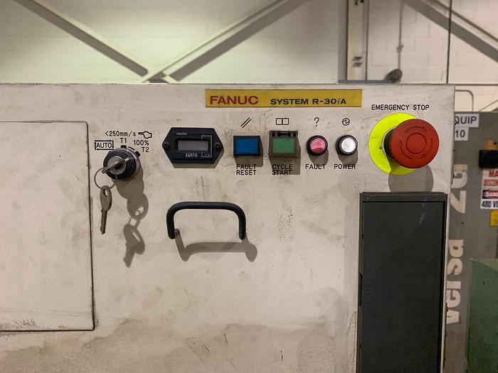 Used GENESIS VERSA 2G DUAL TRUNNION MIG WELDING CELL YR.1998 W/FANUC ARCMATE 120IC/10L ROBOT YR. 2008