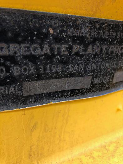 Used 2008 Appco Tandem Axle Sand Hog Trailer