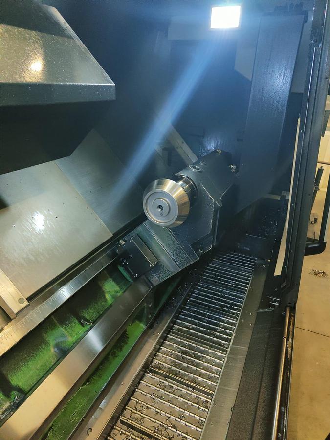 Used 2017 DOOSAN PUMA lathe mod.5100 LMB