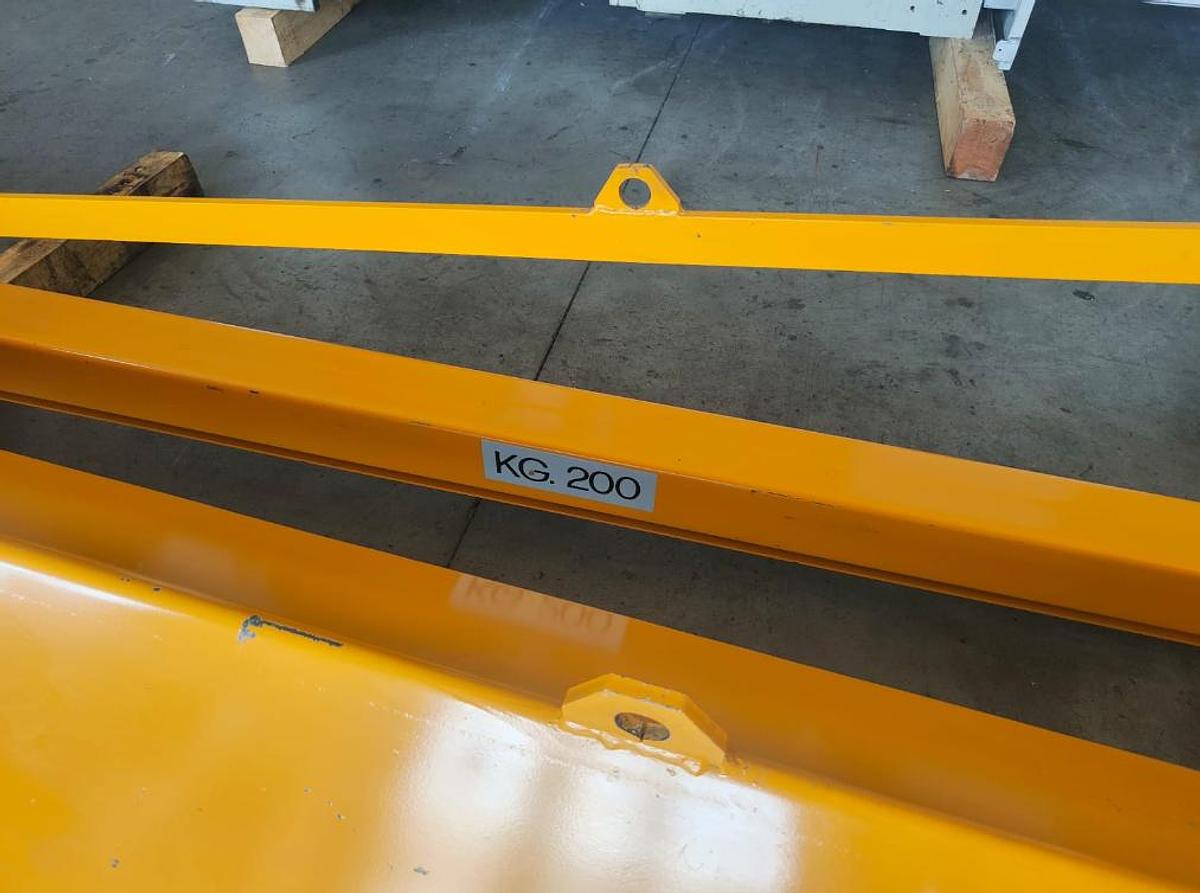 Used 2007 FLAGPOLE MLED CRANE Elephant mod. ELEPHANT