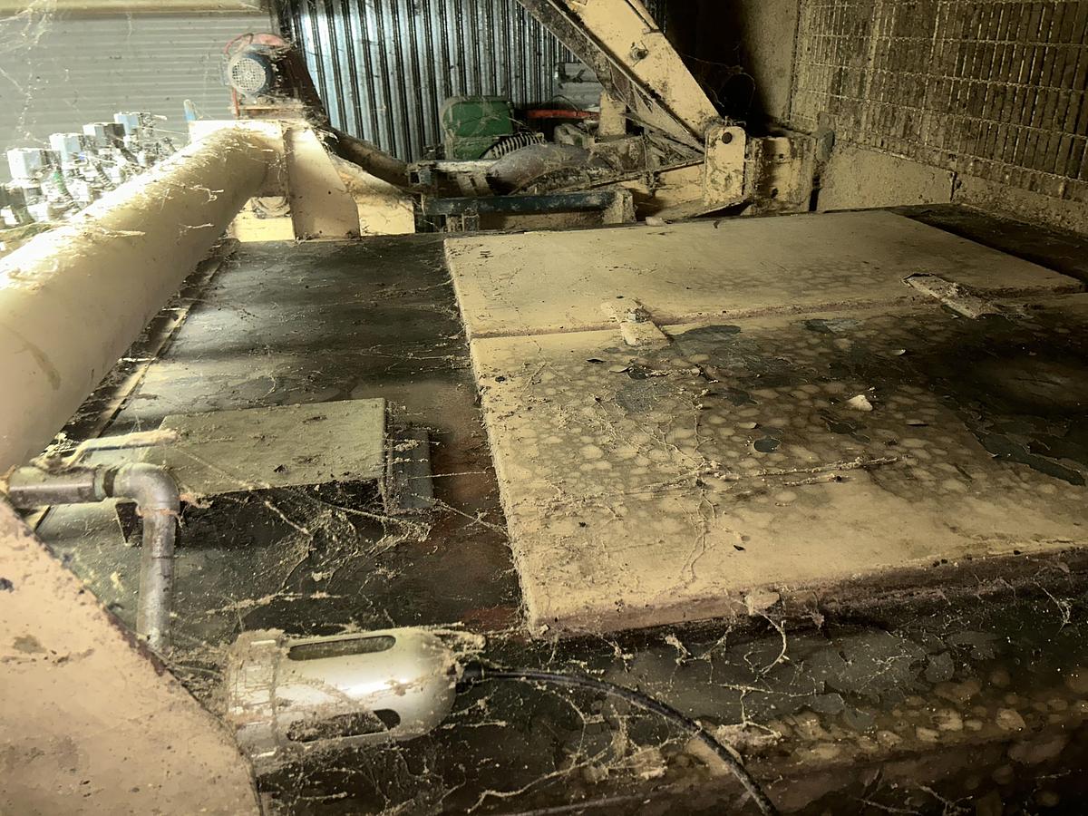 Used Complete dry petfood manufacturing plant