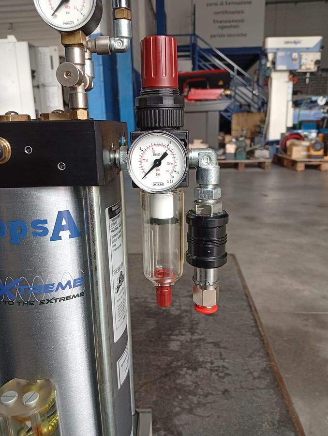 Used MINIMAL LUBRICATION DEVICE DROPS