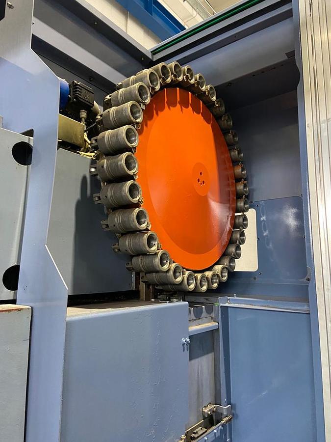 Usato 2001 CENTRO A MONTANTE MOBILE FAMUP mod.MMV 160