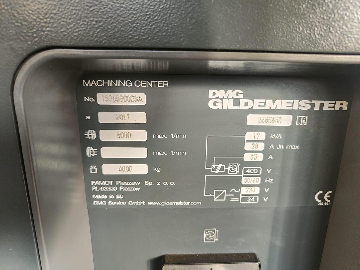 Usado Centro de mecanizado DMG DMU 50 ECO 2011