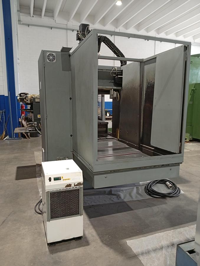 D'occasion CENTRE D'USINAGE À PORTIQUE BERGONZI STRATOS 20, 2003