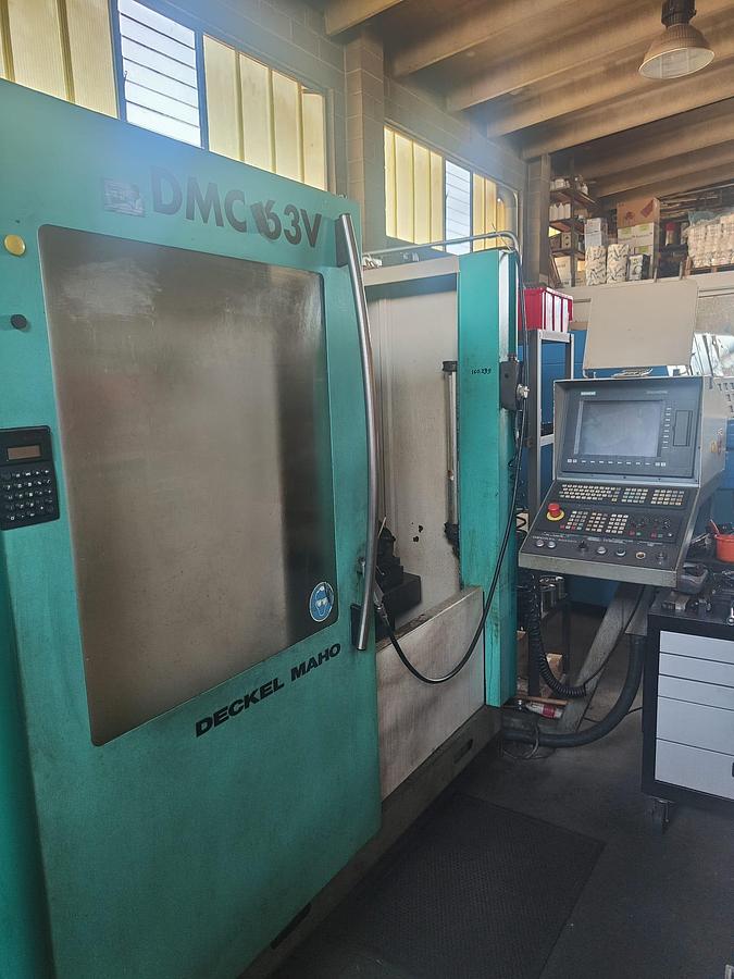 D'occasion CENTRE D'USINAGE DECKEL MAHO DMC63V