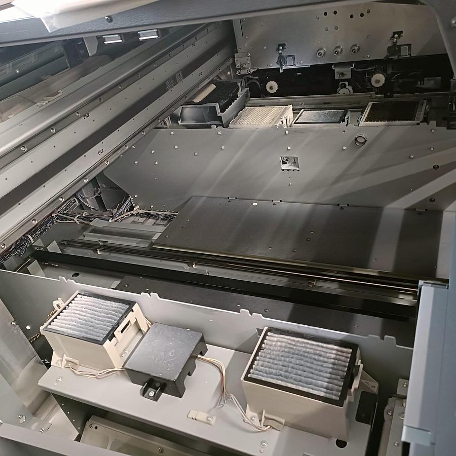 Used Epson SureColor SC-F3000 DTG Printer – Direct-to-Garment Textile Printing Machine