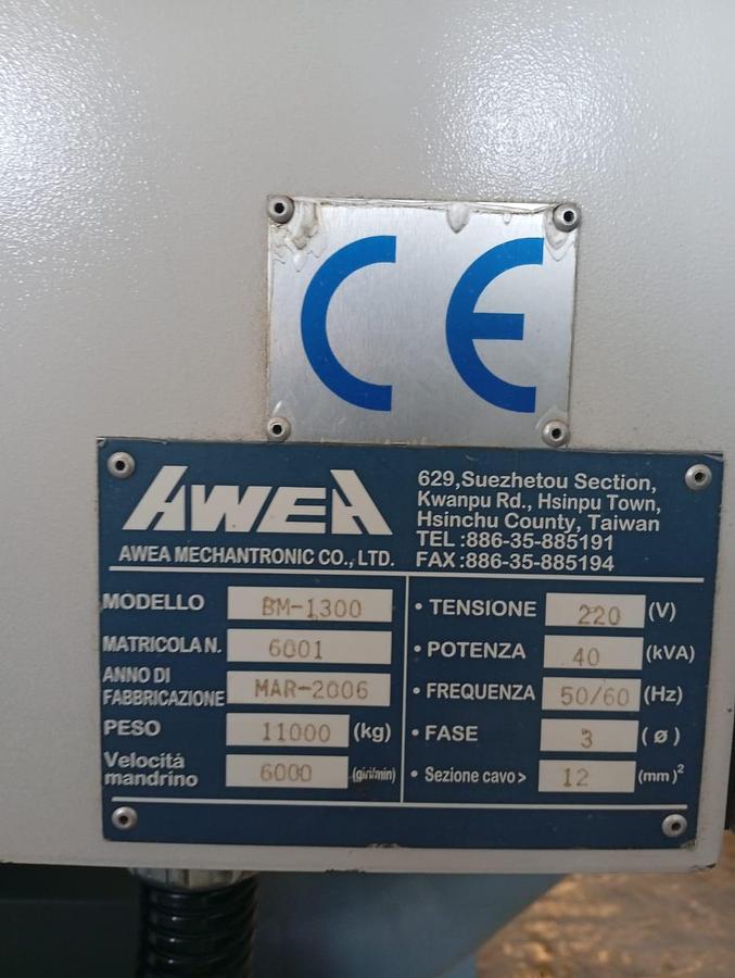 Usado Centro de mecanizado AWEA BM-1300