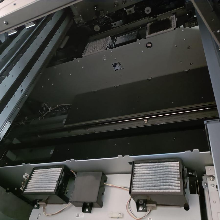 Used Epson SureColor SC-F3000 DTG Printer – Direct-to-Garment Textile Printing Machine